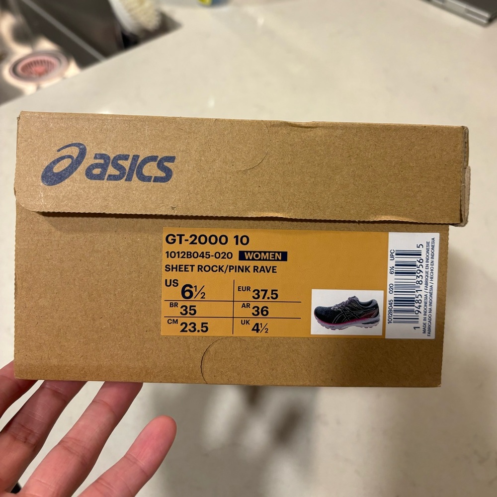 ASICS GT-2000 10 - Picture 7 of 9